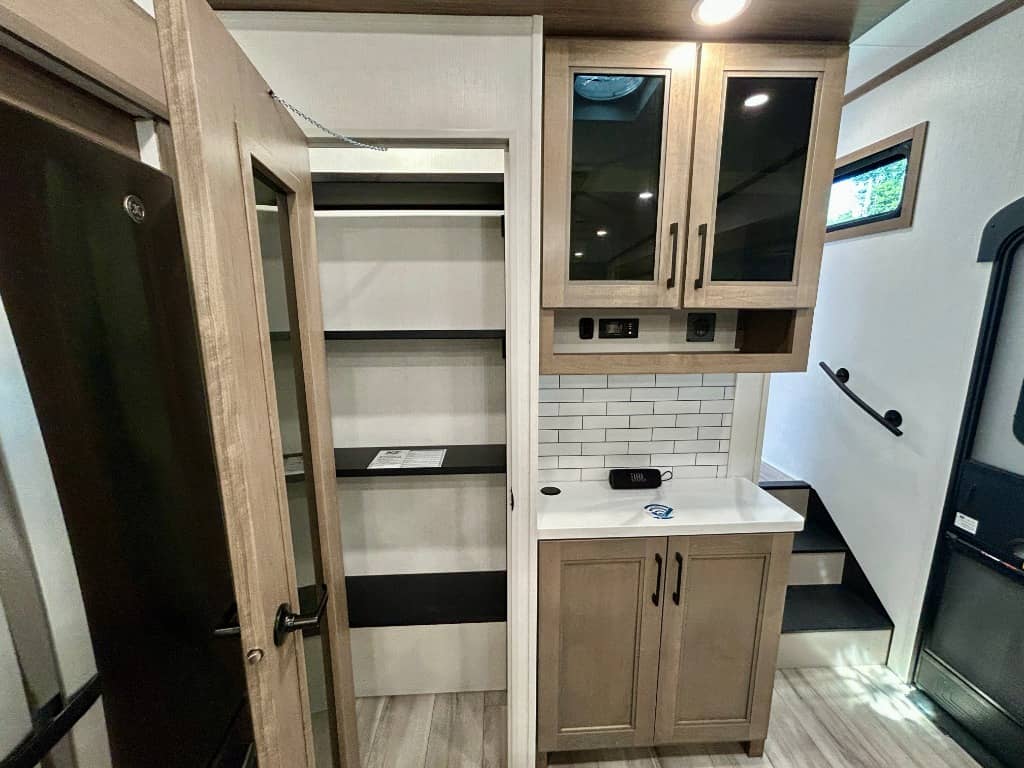 2026 KZ RV 2026 KZ RV Durango - thumbnail 24