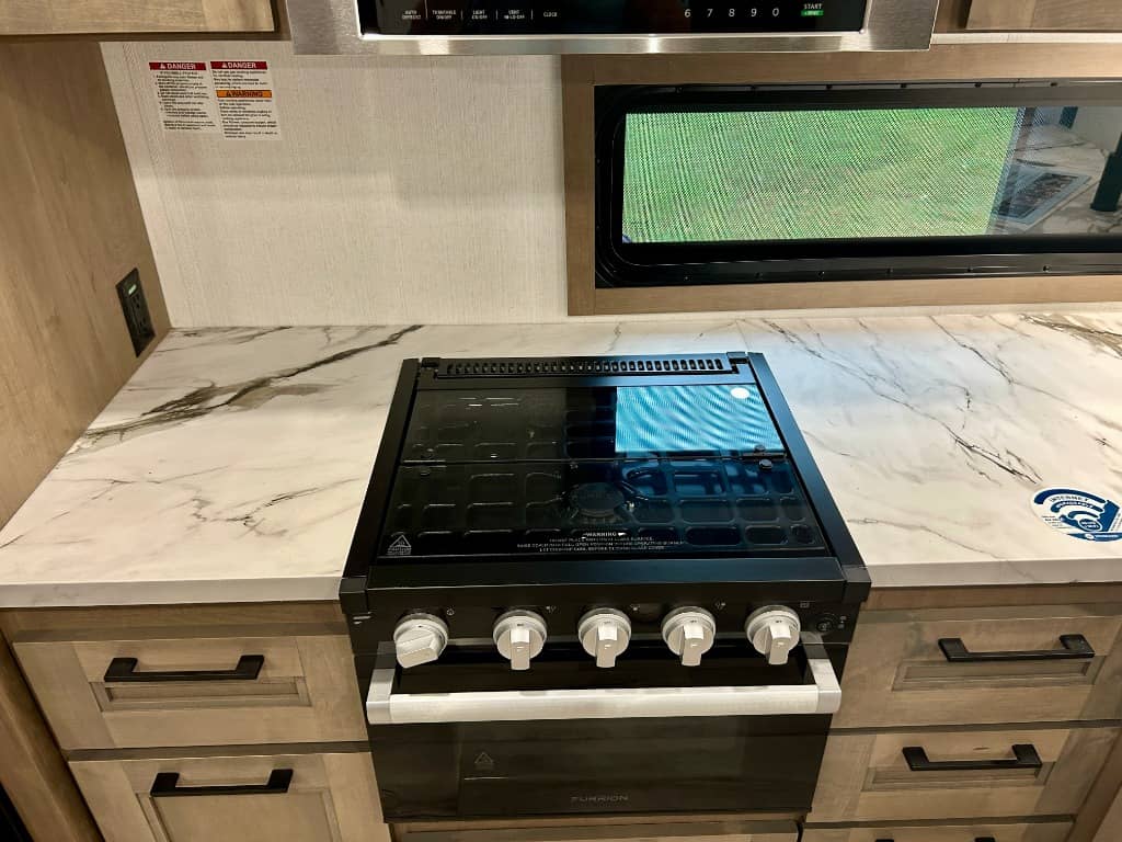 2026 KZ RV 2026 KZ RV Durango Half-Ton - thumbnail 16