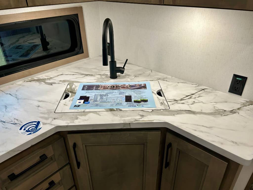 2026 KZ RV 2026 KZ RV Durango Half-Ton - thumbnail 19