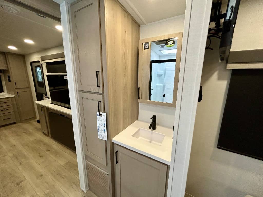 2026 Forest River 2026 Forest River Flagstaff Super Lite Platinum - thumbnail 26