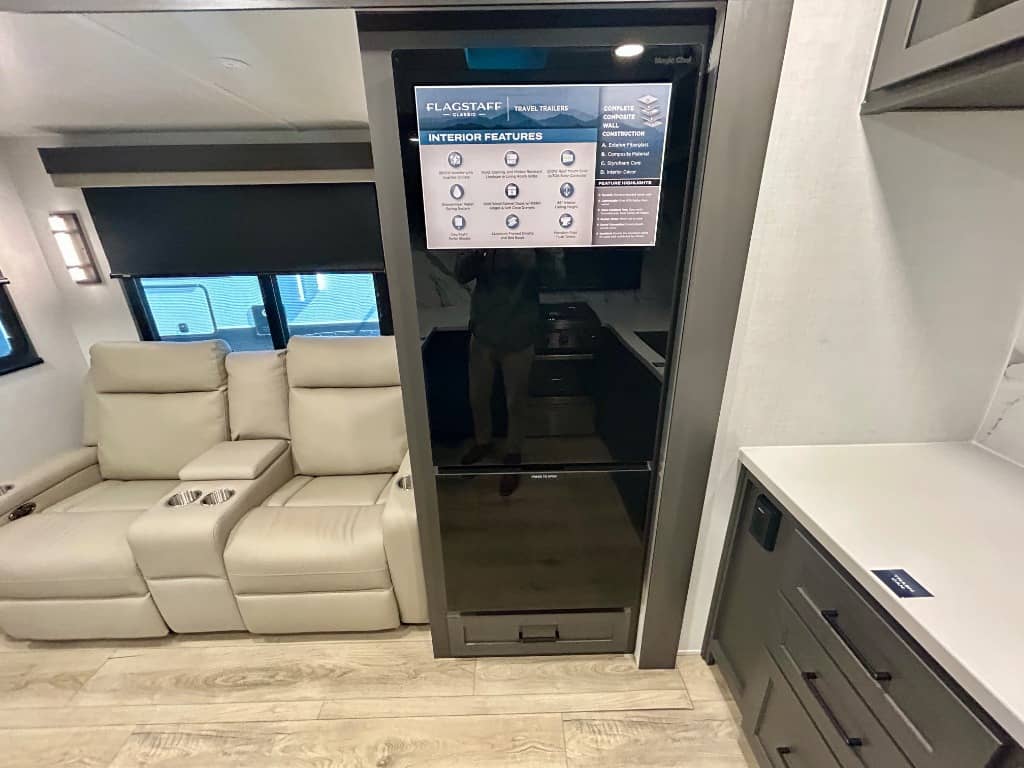 2026 Forest River 2026 Forest River Flagstaff Classic - thumbnail 8