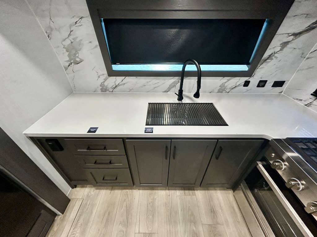 2026 Forest River 2026 Forest River Flagstaff Classic - thumbnail 10