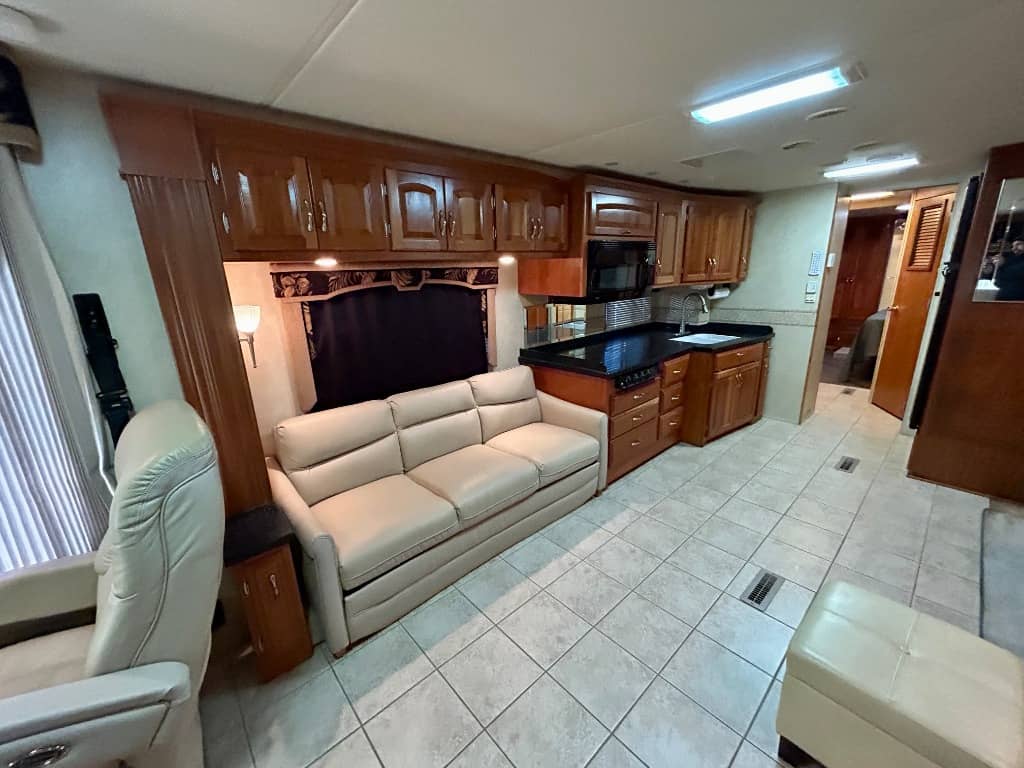 2007 Newmar 2007 Newmar Kountry Star - thumbnail 3