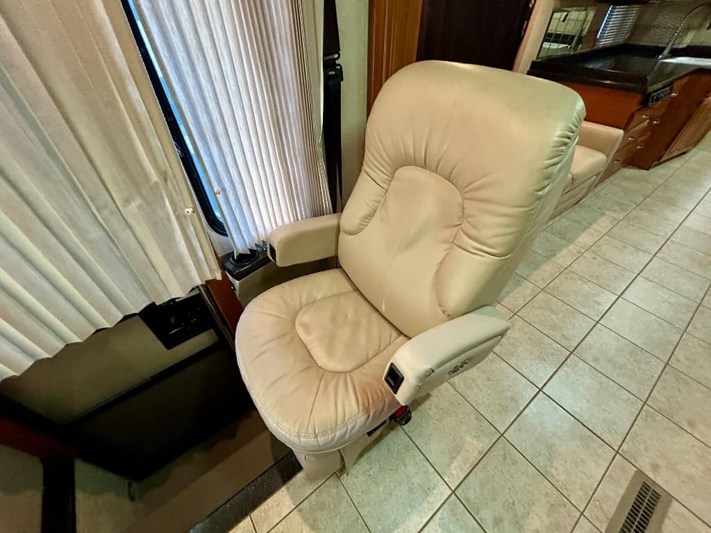 2007 Newmar 2007 Newmar Kountry Star - thumbnail 44