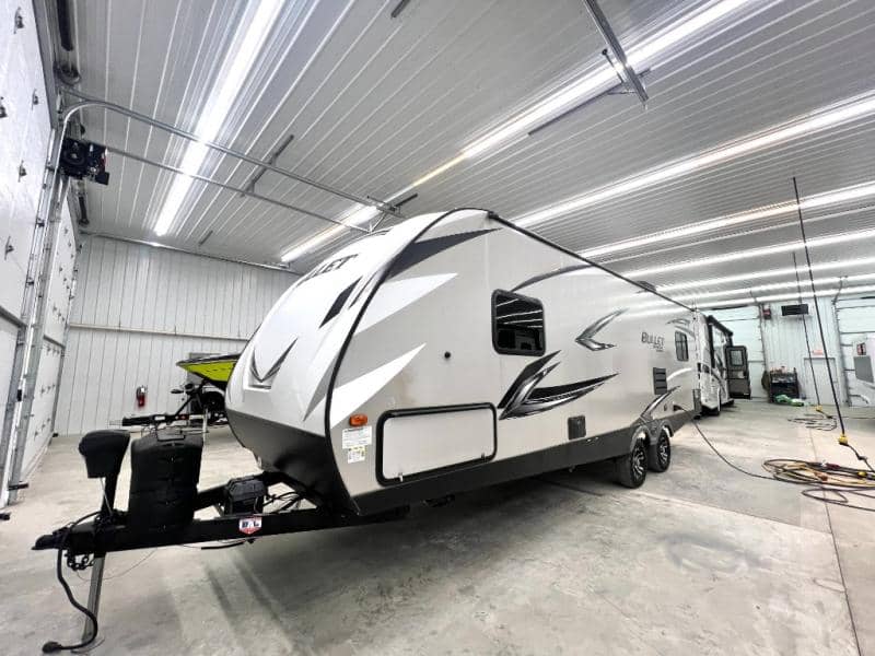 2020 Keystone RV 2020 Keystone RV Bullet - thumbnail 4