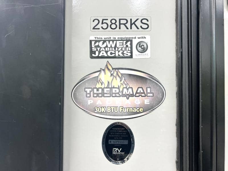 2020 Keystone RV 2020 Keystone RV Bullet - thumbnail 8