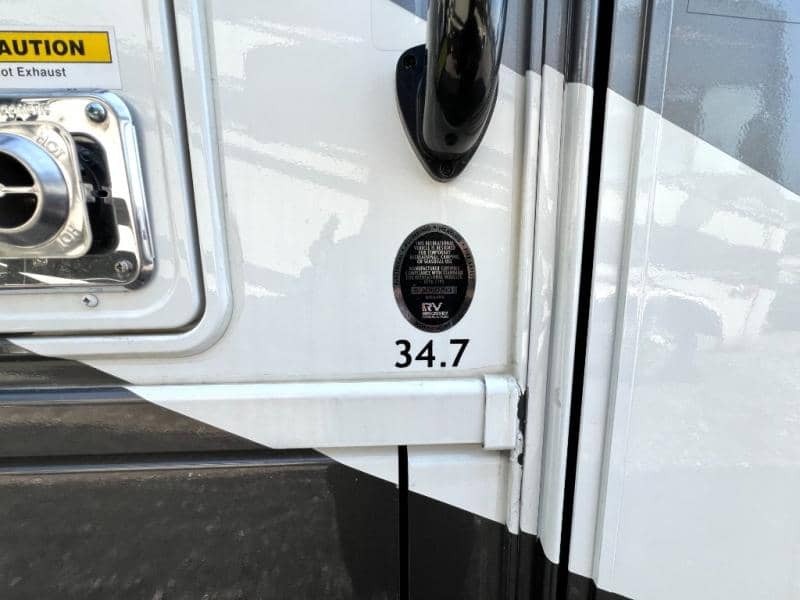 2023 Thor Motor Coach 2023 Thor Motor Coach Challenger - thumbnail 9