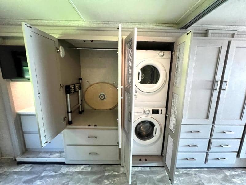 2023 Thor Motor Coach 2023 Thor Motor Coach Challenger - thumbnail 71