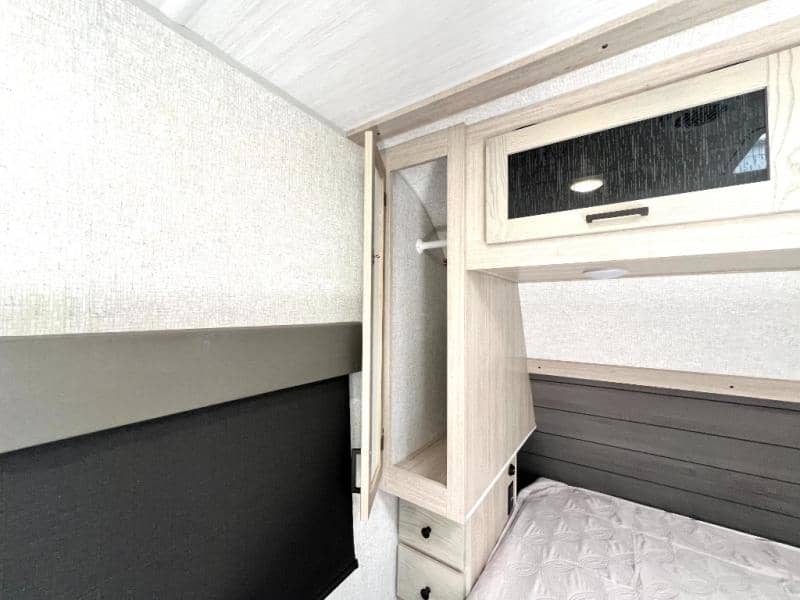 2025 East to West 2025 East to West Alta - thumbnail 51