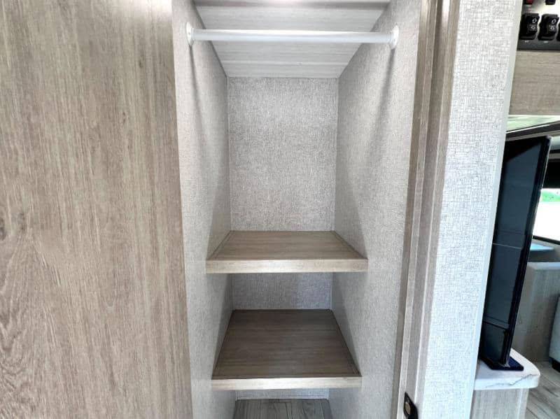 2025 East to West 2025 East to West Alta - thumbnail 58