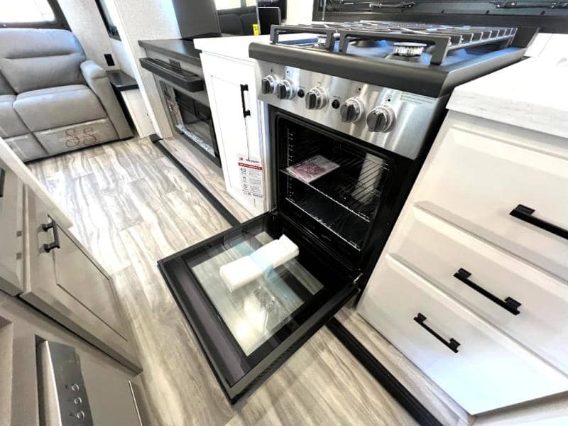 2025 Jayco 2025 Jayco Pinnacle - thumbnail 25