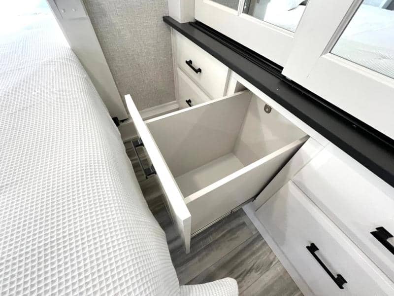 2025 Jayco 2025 Jayco Pinnacle - thumbnail 52