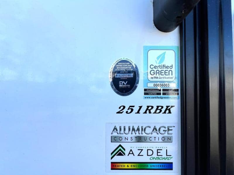 2022 Coachmen 2022 Coachmen Apex Ultra-Lite - thumbnail 49