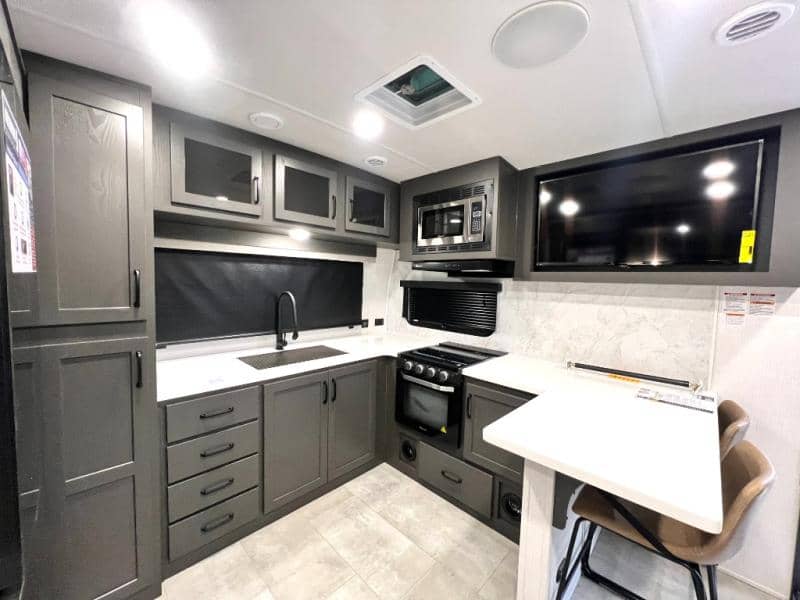 2025 Forest River 2025 Forest River Rockwood Signature - thumbnail 15