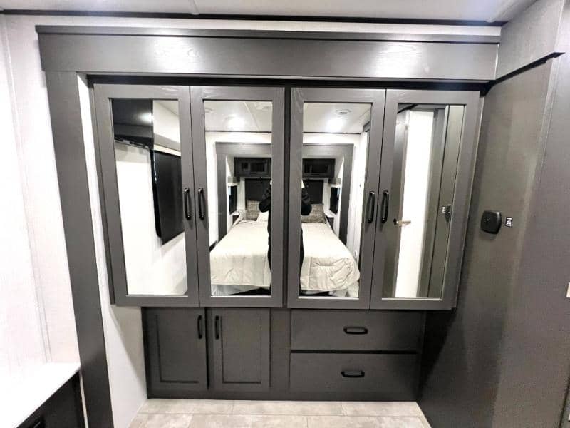 2025 Forest River 2025 Forest River Rockwood Signature - thumbnail 36