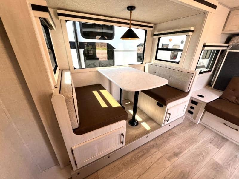 2025 Forest River 2025 Forest River Surveyor Legend - thumbnail 31