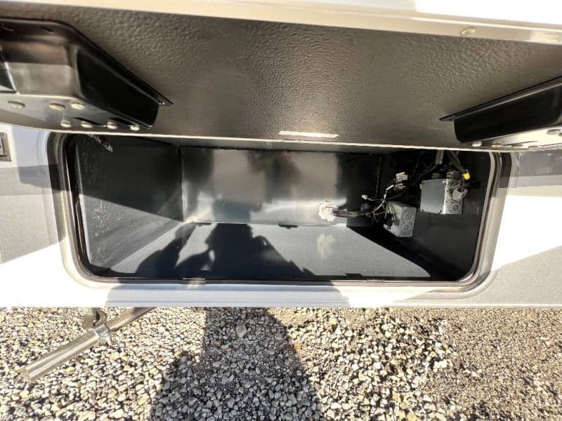 2025 Coachmen 2025 Coachmen Entourage - thumbnail 81