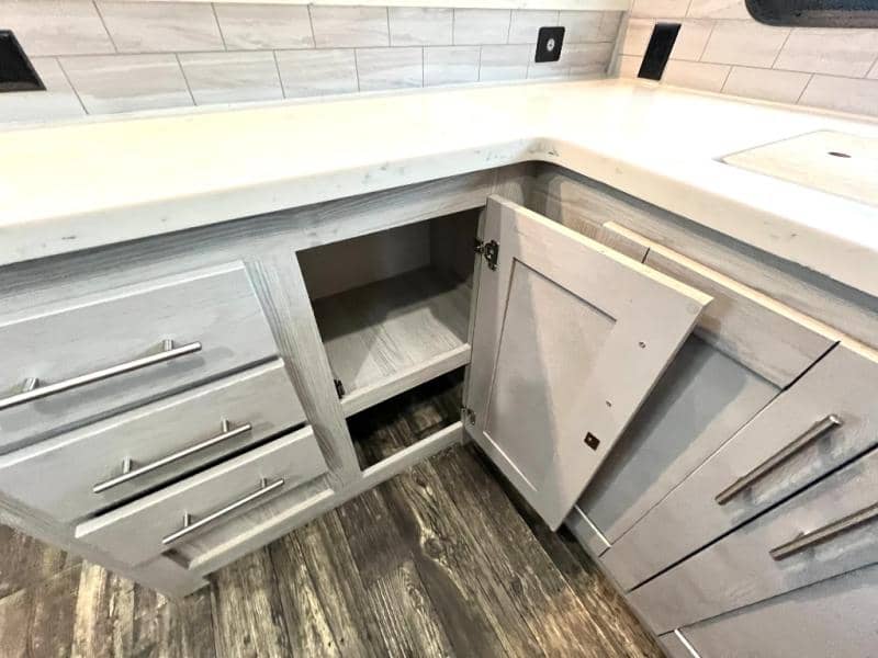 2023 Keystone RV 2023 Keystone RV Fuzion - thumbnail 24