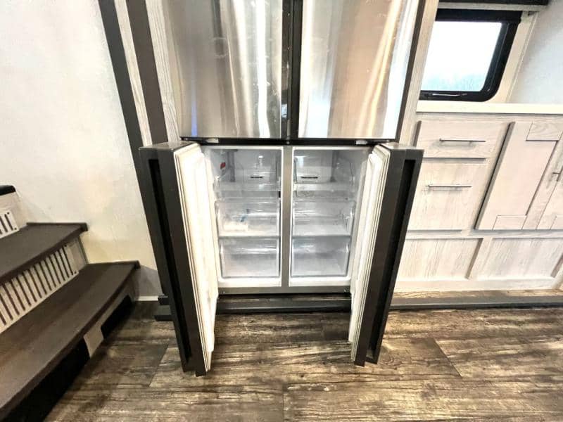 2023 Keystone RV 2023 Keystone RV Fuzion - thumbnail 35