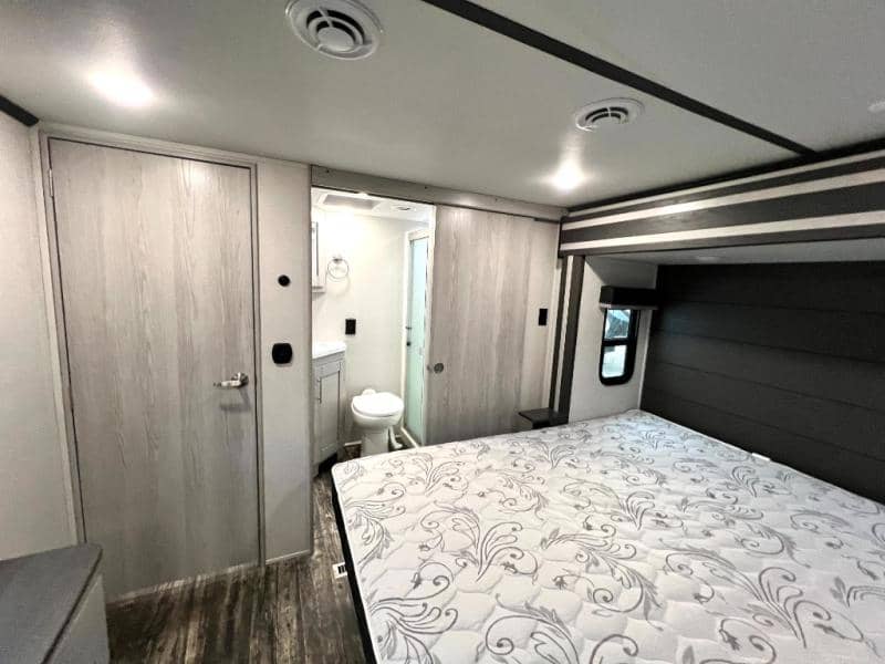 2023 Keystone RV 2023 Keystone RV Fuzion - thumbnail 61