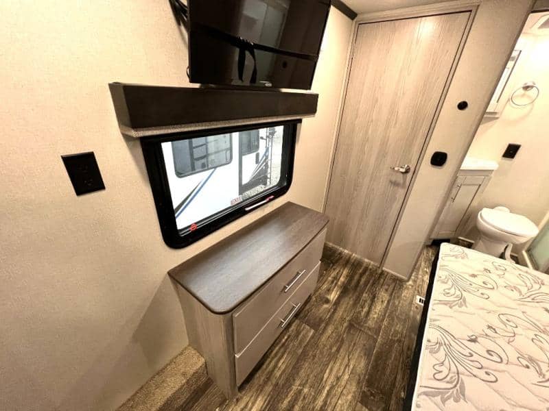 2023 Keystone RV 2023 Keystone RV Fuzion - thumbnail 63