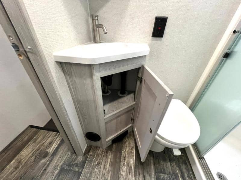 2023 Keystone RV 2023 Keystone RV Fuzion - thumbnail 73