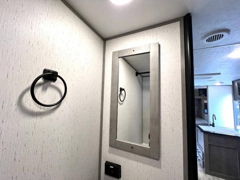 2022 Dutchmen 2022 Dutchmen Kodiak SE - thumbnail 40