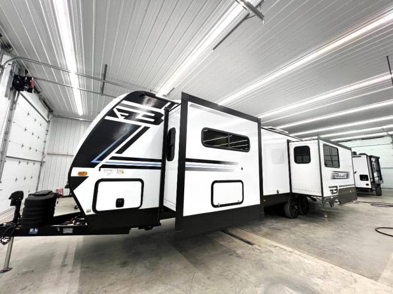 2025 Keystone RV 2025 Keystone RV Bullet - thumbnail 3