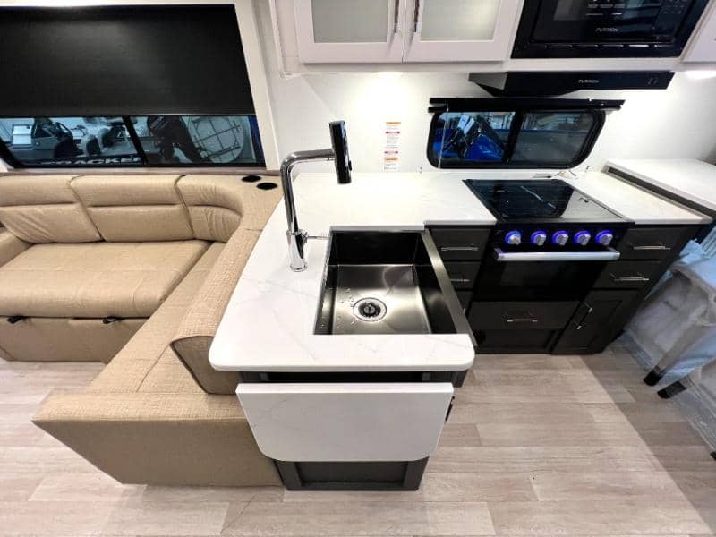 2025 Keystone RV 2025 Keystone RV Bullet - thumbnail 30