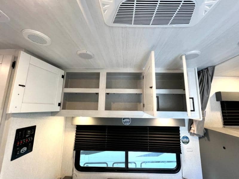 2025 East to West 2025 East to West Entrada - thumbnail 21