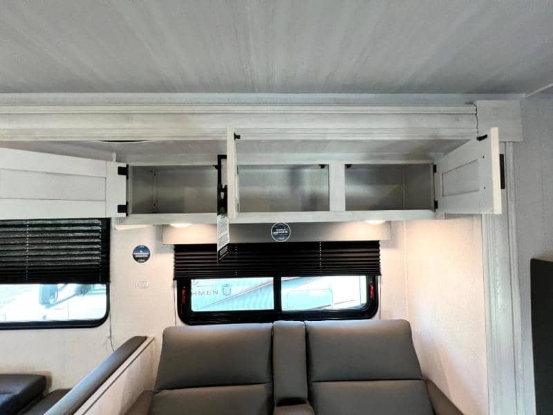 2025 East to West 2025 East to West Entrada - thumbnail 26