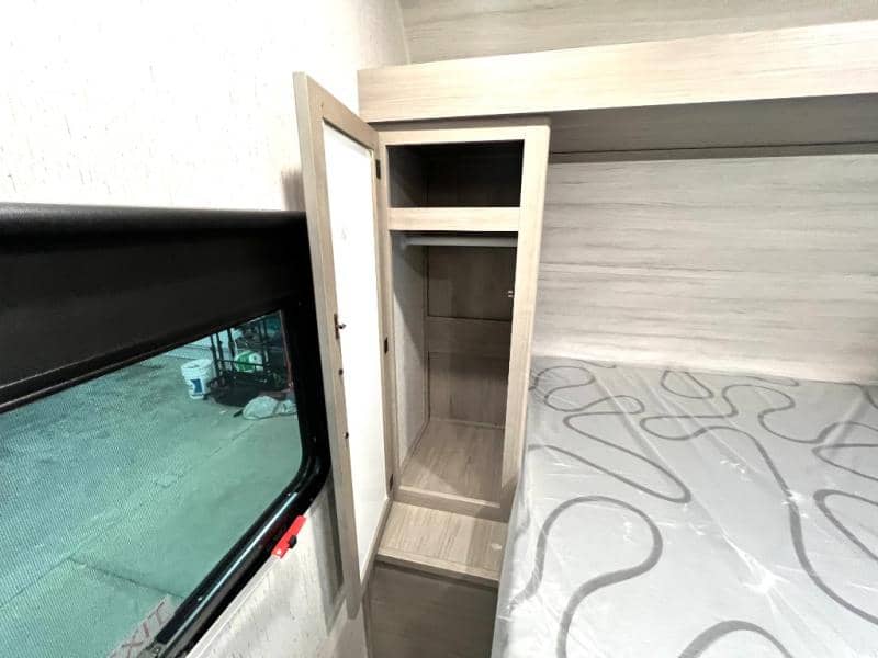 2022 Dutchmen 2022 Dutchmen Kodiak SE - thumbnail 23