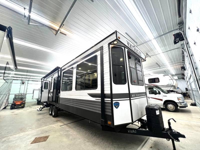 2023 Keystone RV 2023 Keystone RV Retreat - thumbnail 6