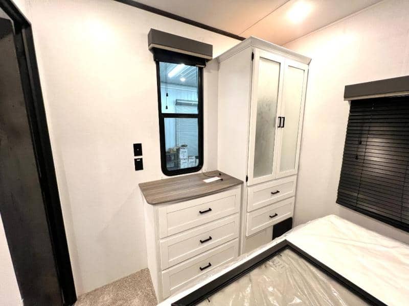 2023 Keystone RV 2023 Keystone RV Retreat - thumbnail 41