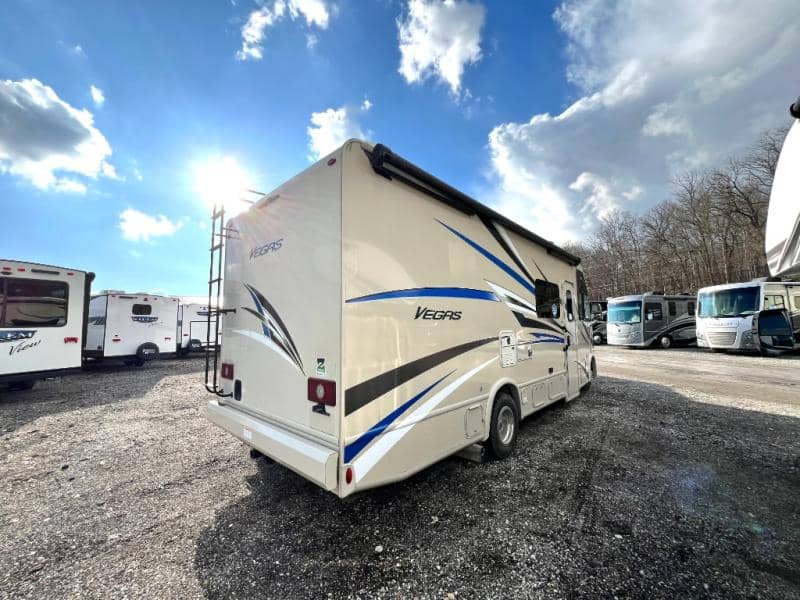 2021 Thor Motor Coach 2021 Thor Motor Coach Vegas - thumbnail 6