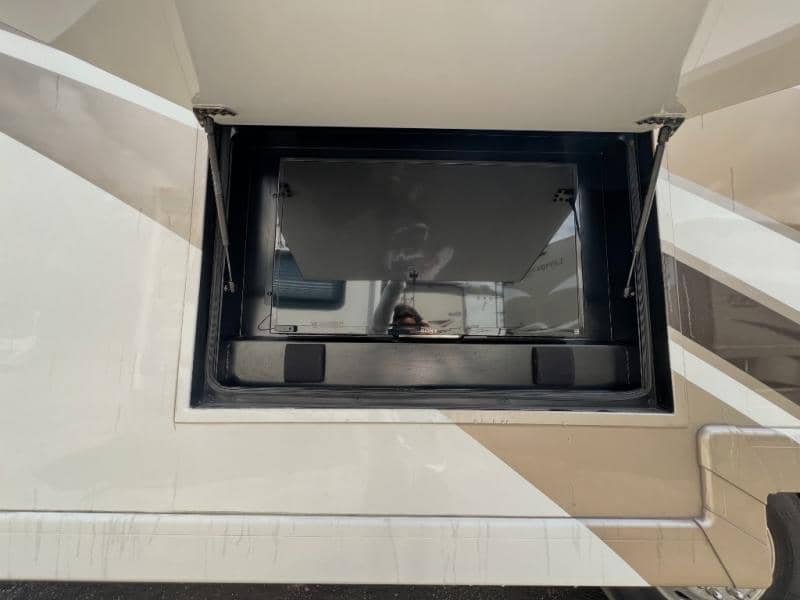 2016 Thor Motor Coach 2016 Thor Motor Coach Tuscany - thumbnail 15