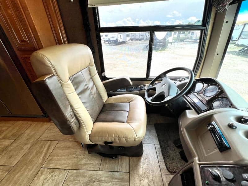 2016 Thor Motor Coach 2016 Thor Motor Coach Tuscany - thumbnail 21