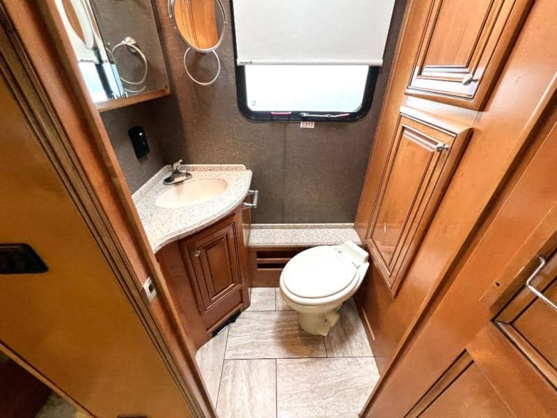 2016 Thor Motor Coach 2016 Thor Motor Coach Tuscany - thumbnail 51