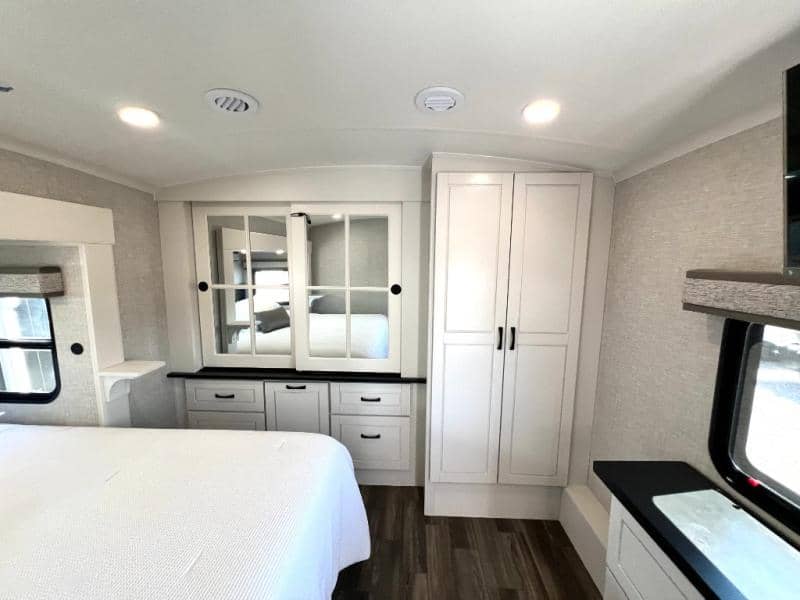 2025 Jayco 2025 Jayco North Point - thumbnail 49