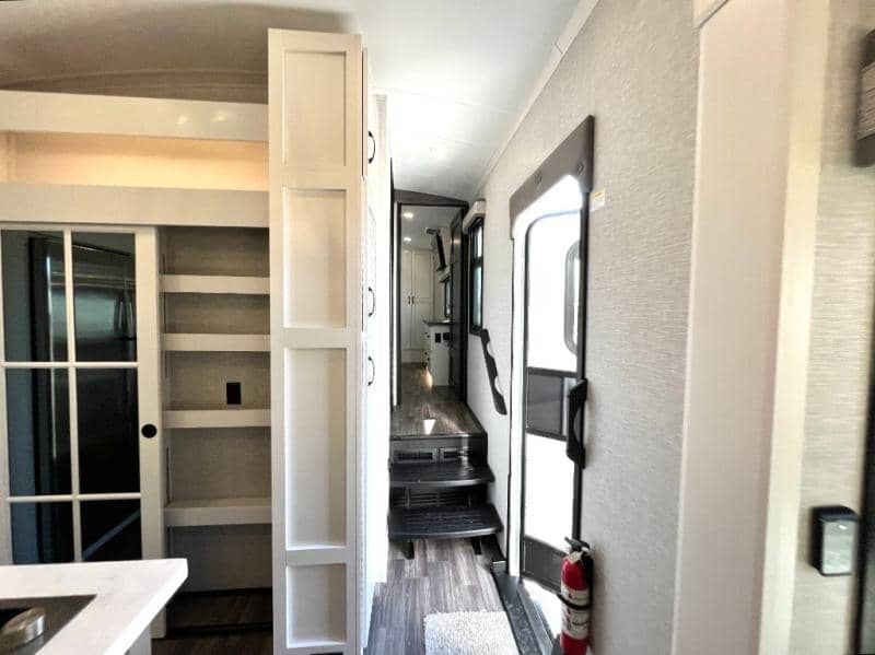 2025 Jayco 2025 Jayco North Point - thumbnail 39