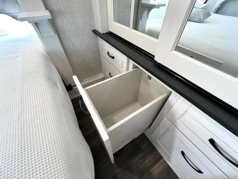 2025 Jayco 2025 Jayco North Point - thumbnail 49