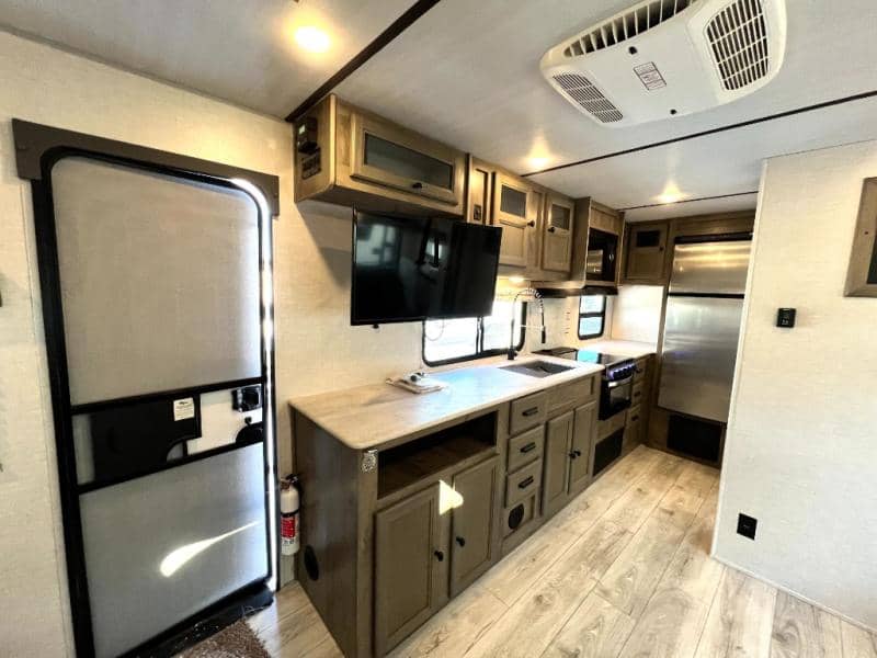 2022 Forest River 2022 Forest River Surveyor - thumbnail 14