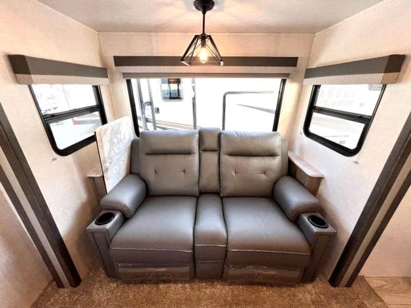 2022 Forest River 2022 Forest River Surveyor - thumbnail 30