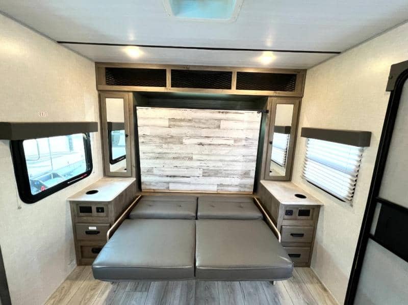 2022 Forest River 2022 Forest River Surveyor - thumbnail 33