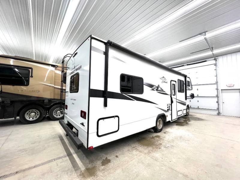 2025 East to West 2025 East to West Entrada - thumbnail 10