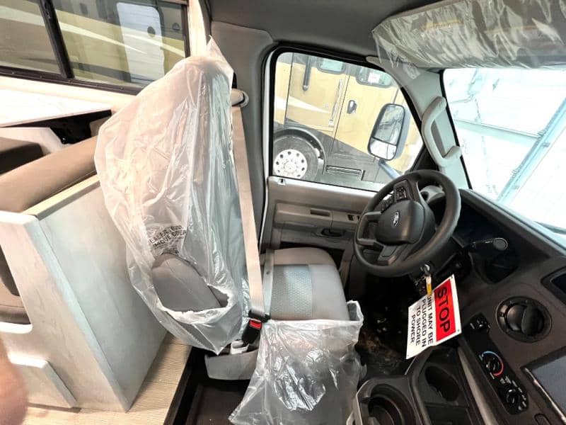 2025 East to West 2025 East to West Entrada - thumbnail 20