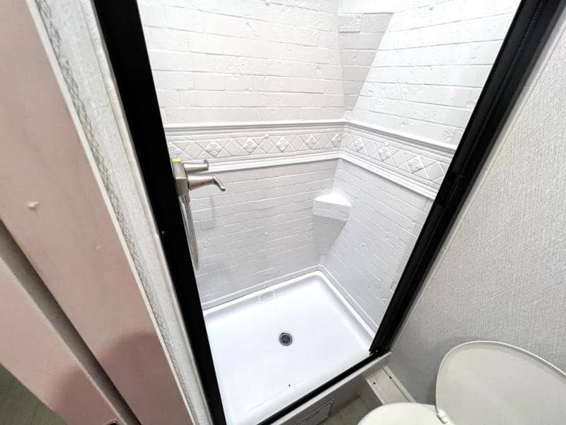 2025 East to West 2025 East to West Entrada - thumbnail 43