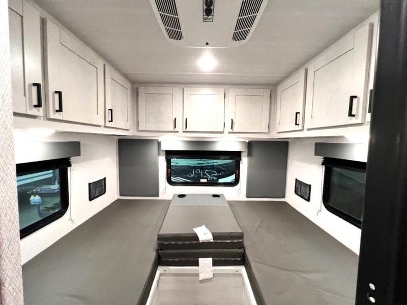 2025 East to West 2025 East to West Entrada - thumbnail 44