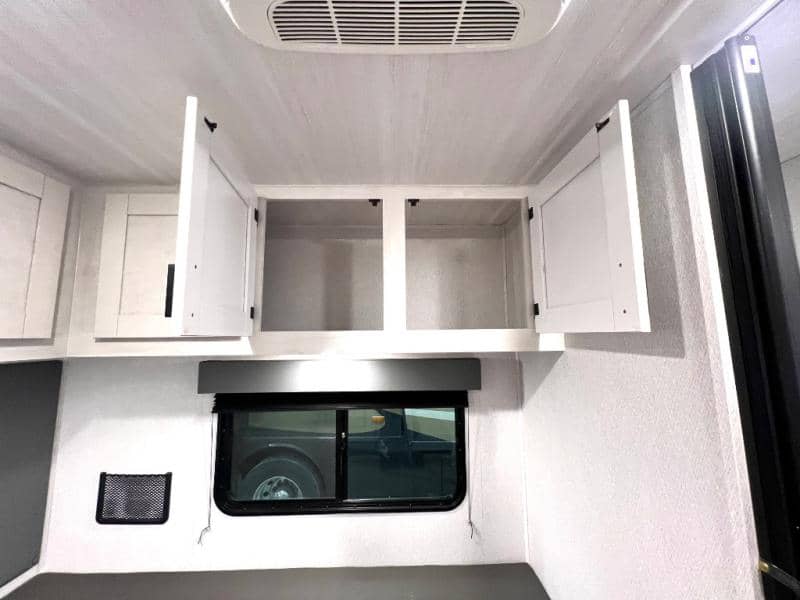 2025 East to West 2025 East to West Entrada - thumbnail 49