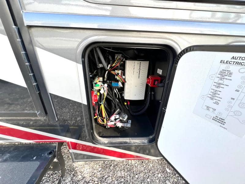 2024 Fleetwood 2024 Fleetwood Fortis - thumbnail 12